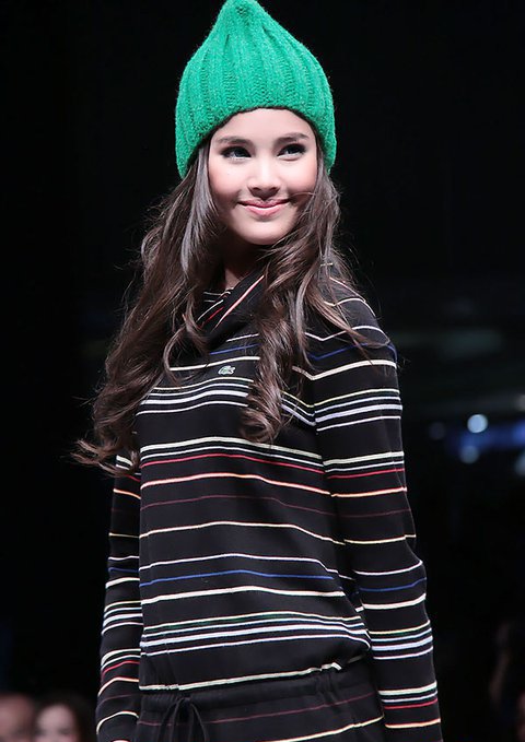 Yaya-Urassaya-Sperbund29