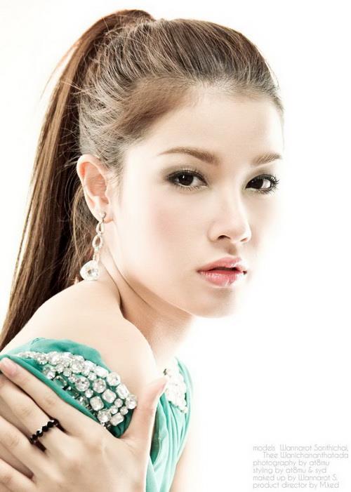 Wannarot-Sonthichai-24