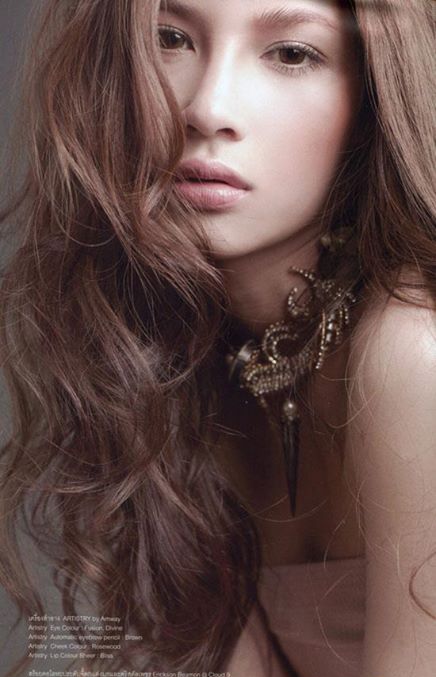 Wannarot-Sonthichai-26