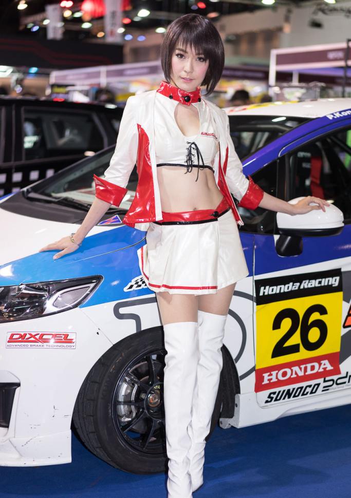 Pretty-Thai-Girls-Bangkok-Car-Show-Auto-Thailand-2015-17